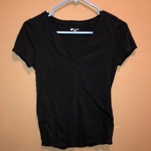 Black tee